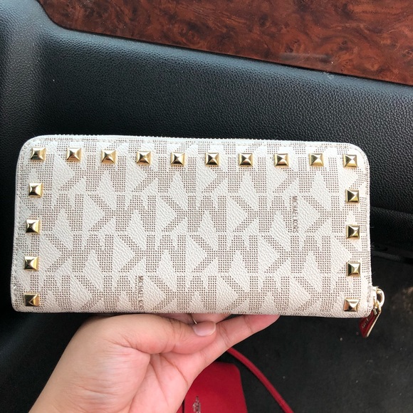 SOLD ❤️ - Picture 2 of 3